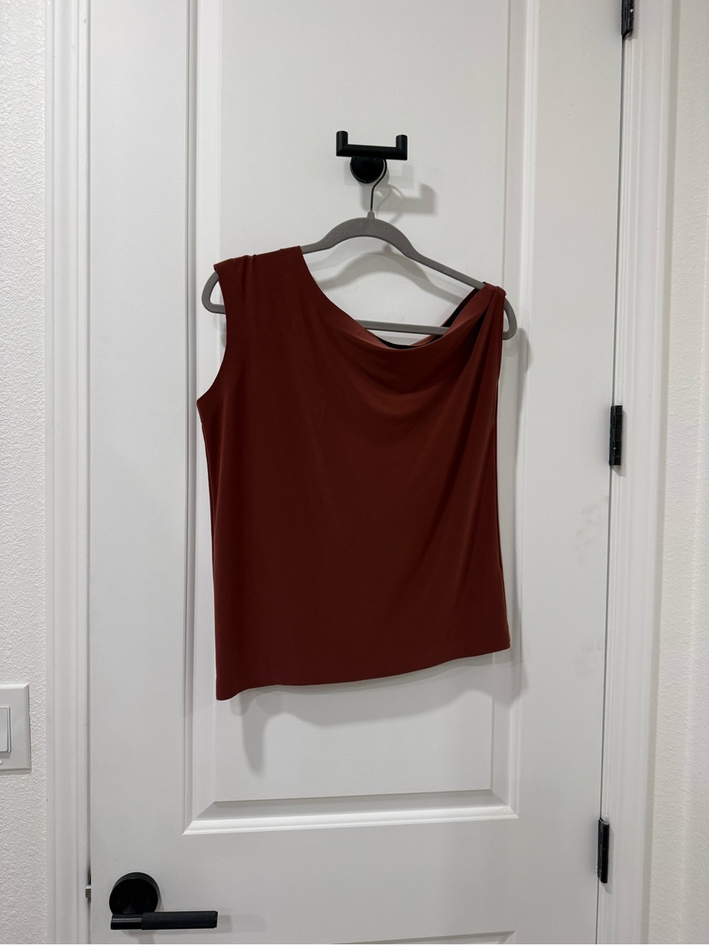 Norma Kamali One-Shoulder Camisole in Rust Brown/burgundy